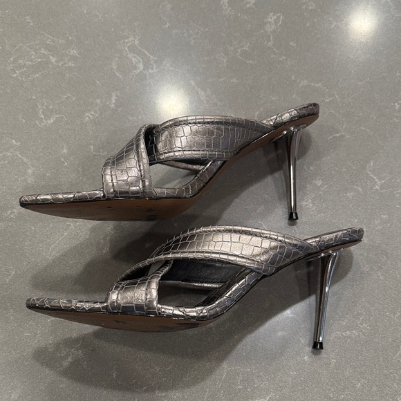 BCBGMaxAzria Silver Croc-Embossed Heels - Picture 5 of 9